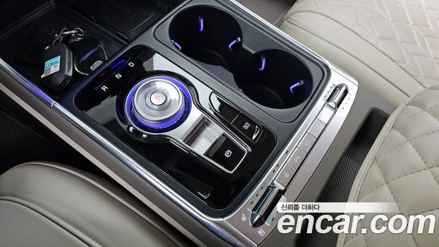 Kia Canival 2025 — photo 9