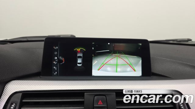 BMW 3-Series 2017 — photo 21