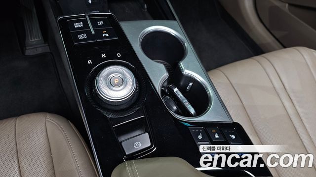 Kia K8 2023 — photo 9