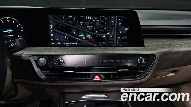 Kia K8 2023 — photo 14