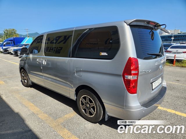 Hyundai Starex 2015 — photo 6