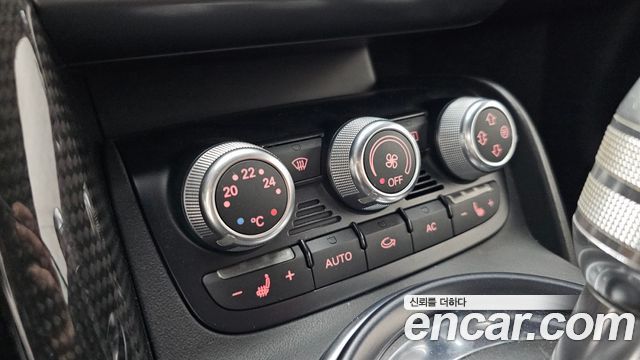 Audi R8 2009 — photo 15