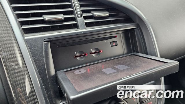 Audi R8 2009 — photo 19