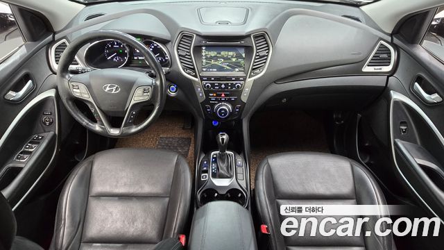 Hyundai Santafe 2017 — photo 10