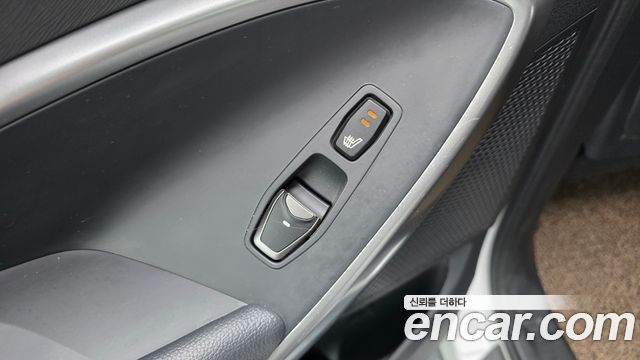 Hyundai Santafe 2017 — photo 26