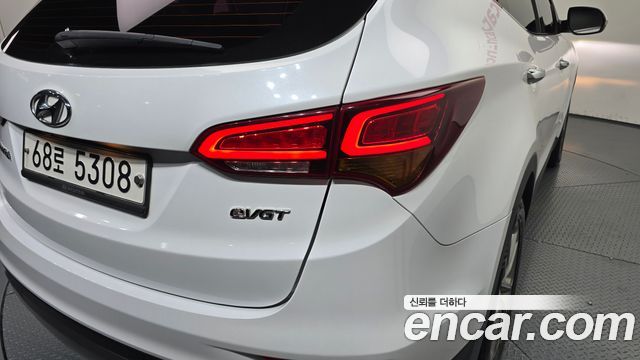 Hyundai Santafe 2017 — photo 9