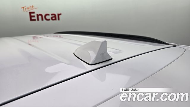 Hyundai Santafe 2017 — photo 31