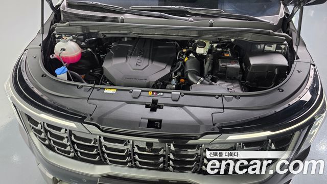 Kia Canival 2025 — photo 6