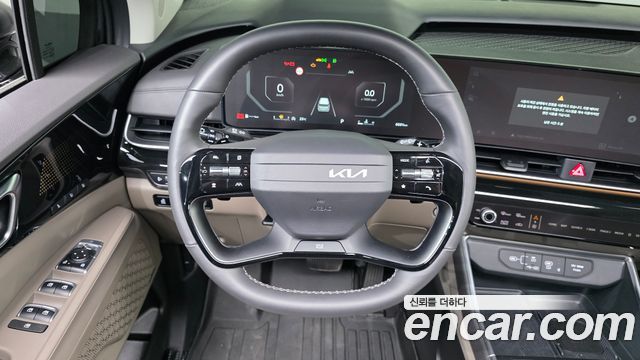 Kia Canival 2025 — photo 18