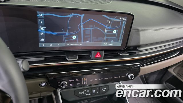 Kia Canival 2025 — photo 19