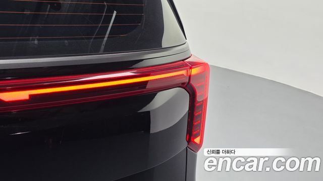Kia Canival 2025 — photo 9