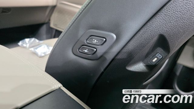 Kia Canival 2025 — photo 28