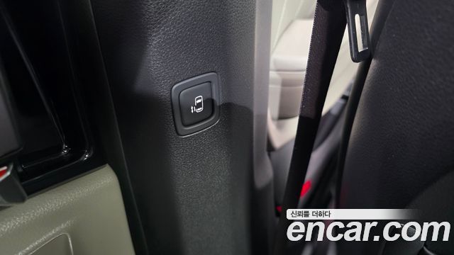 Kia Canival 2025 — photo 30
