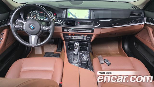 BMW 5-Series 2016 — photo 7