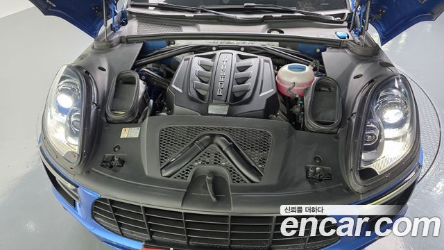 Porsche Macan 2015 — photo 6