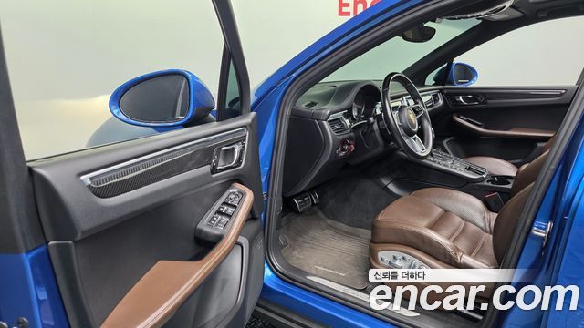 Porsche Macan 2015 — photo 13