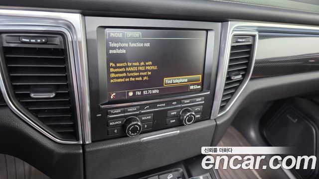 Porsche Macan 2015 — photo 20