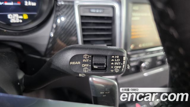 Porsche Macan 2015 — photo 26