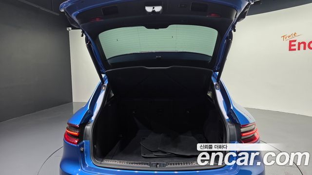 Porsche Macan 2015 — photo 33