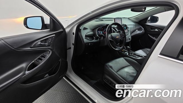 Chevrolet Korea Malibu 2018 — photo 10