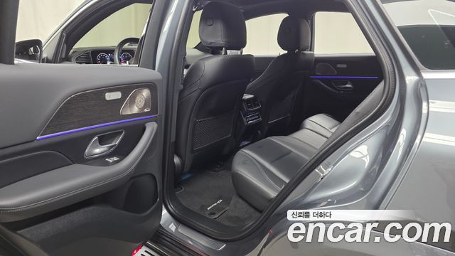Mercedes-Benz GLE-Class 2023 — photo 18