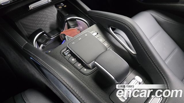 Mercedes-Benz GLE-Class 2023 — photo 26