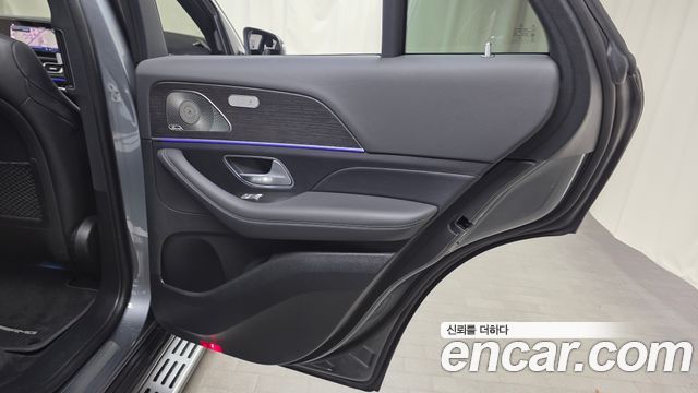 Mercedes-Benz GLE-Class 2023 — photo 15