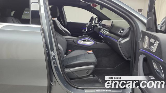 Mercedes-Benz GLE-Class 2023 — photo 16
