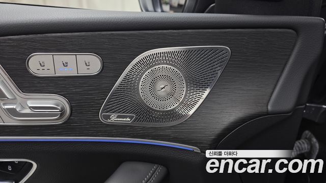 Mercedes-Benz GLE-Class 2023 — photo 36