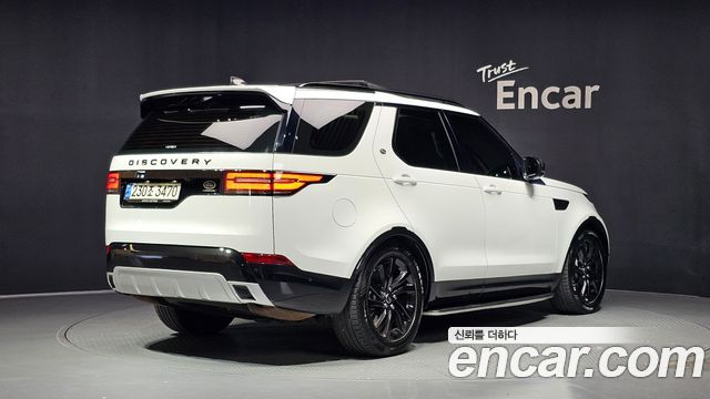 Land Rover Discovery 2020 — photo 2