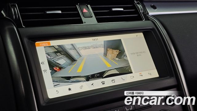 Land Rover Discovery 2020 — photo 15