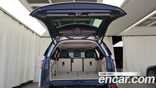 Land Rover Discovery 2020 — photo 20