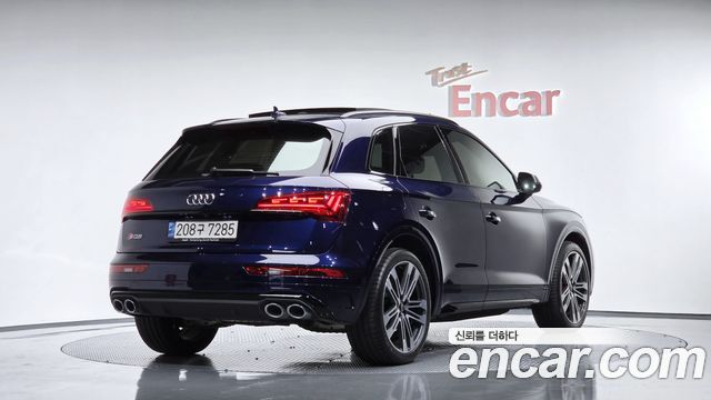 Audi SQ5 2022 — photo 2