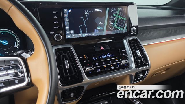 Kia Sorento 2023 — photo 13