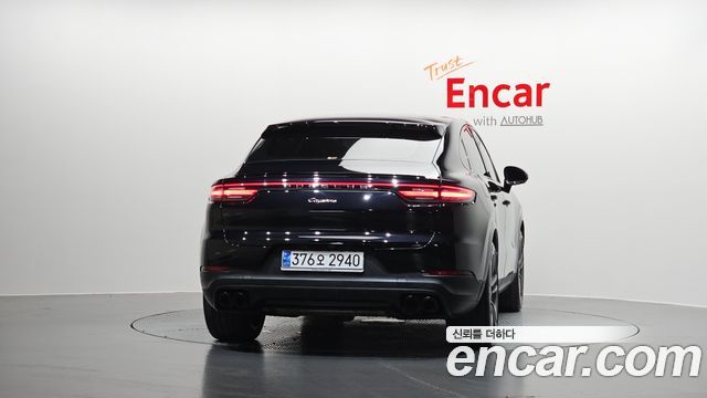 Porsche Cayenne 2021 — photo 4