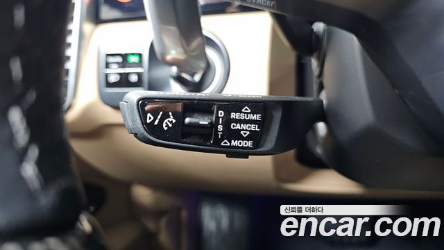 Porsche Cayenne 2021 — photo 28