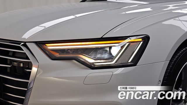 Audi A6 2022 — photo 8