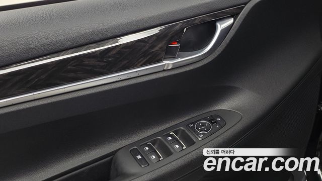 Hyundai Grandeur 2017 — photo 29