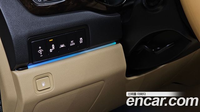 Kia Canival 2019 — photo 14