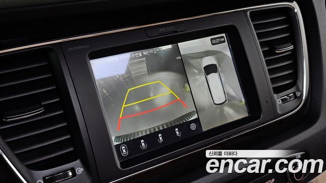 Kia Canival 2019 — photo 16