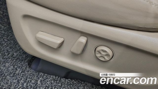 Kia Canival 2019 — photo 20