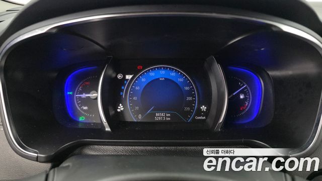 Renault Korea SM6 2019 — photo 11