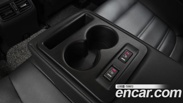 Renault Korea SM6 2019 — photo 25