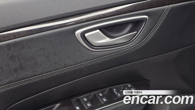 Renault Korea SM6 2019 — photo 31