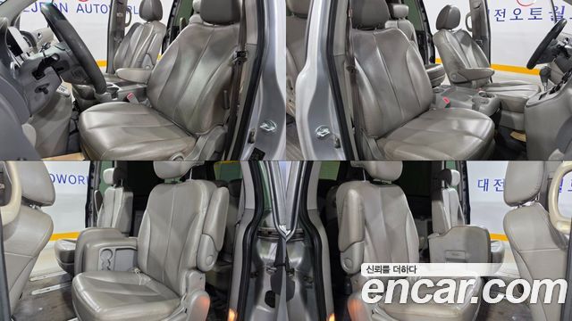 Kia Canival 2010 — photo 8