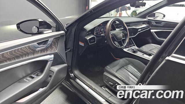 Audi A6 2020 — photo 13