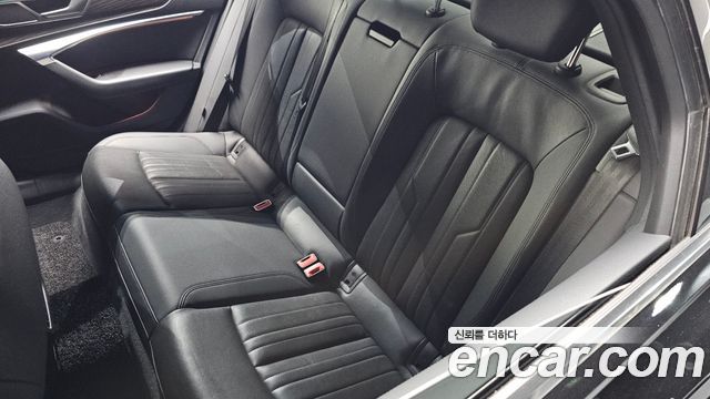 Audi A6 2020 — photo 30