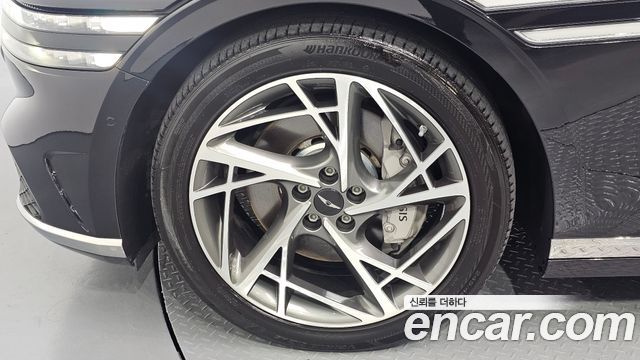 Genesis G90 2022 — photo 5