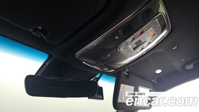 Genesis G90 2022 — photo 25