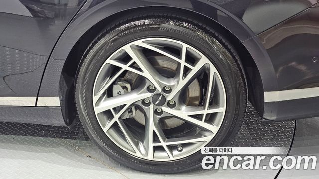 Genesis G90 2022 — photo 7